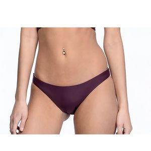 NWT Damsel Reversible Cheeky Bikini Bottoms L
